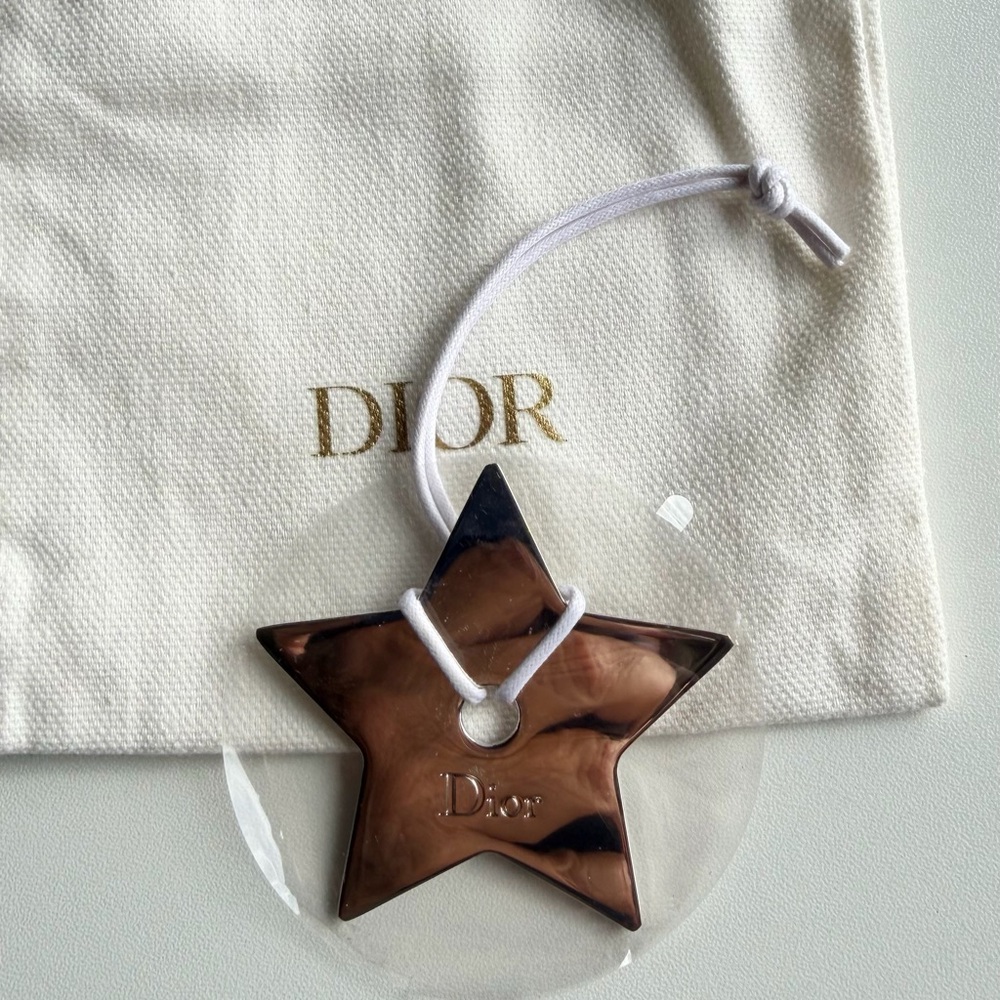 Dior Gold Star Ornament Accents Dusty Included